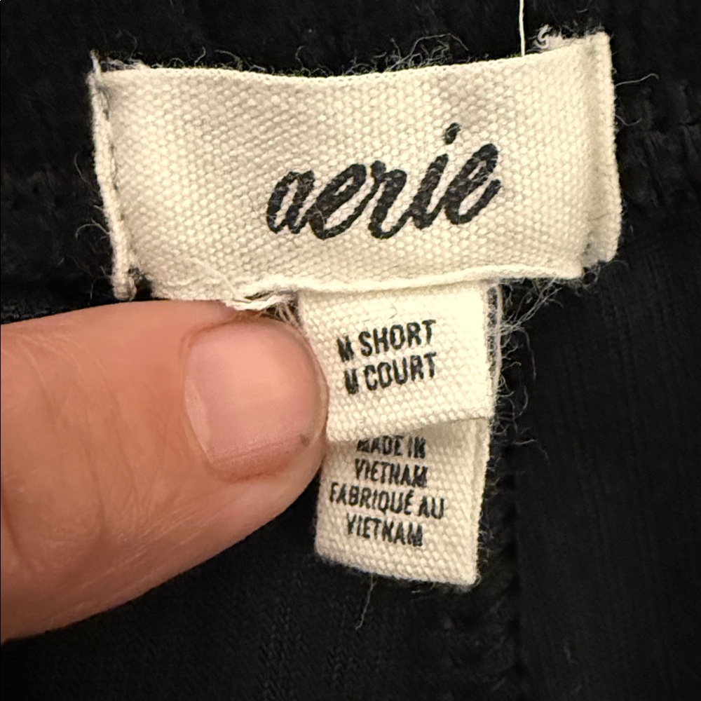 Aerie WOMENS  Black Corduroy Short Court Flare Pants - Picture 5 of 10